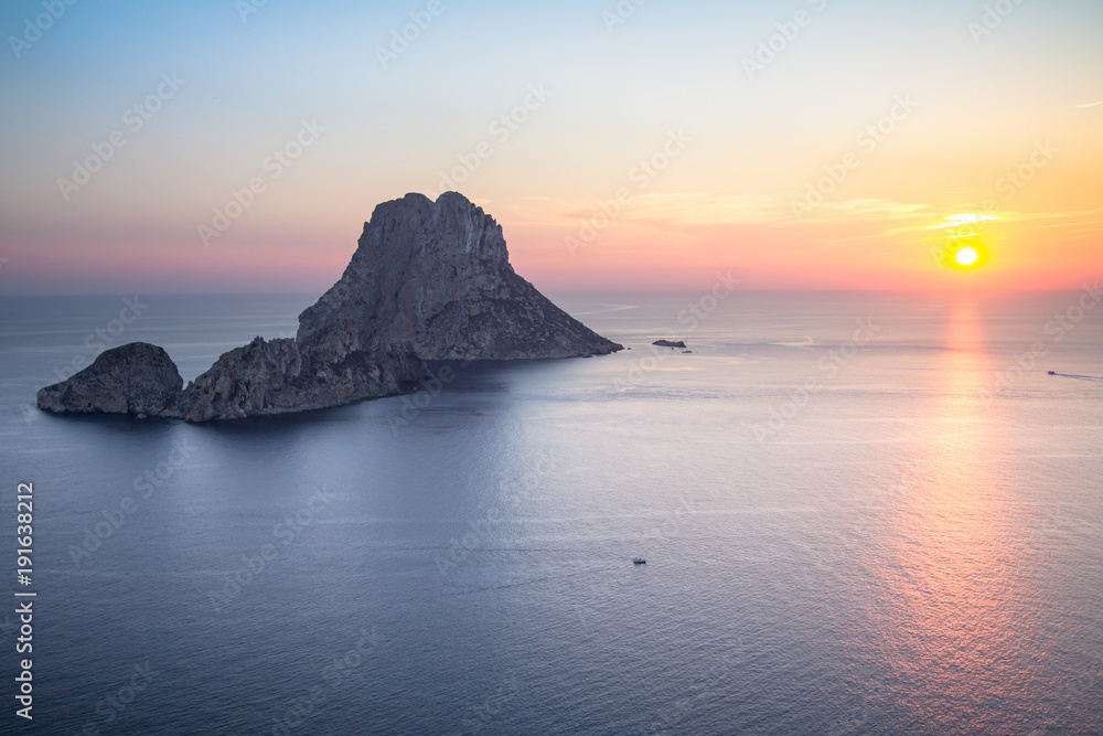 Fototapeta premium Sunset on Es Vedra, Ibiza