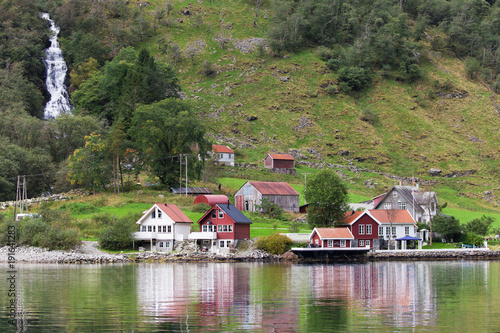 Tufto at Naeroysfjord