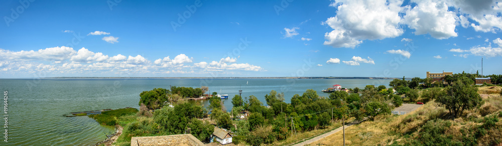 Great panorama of the Acermon fortress with a large image