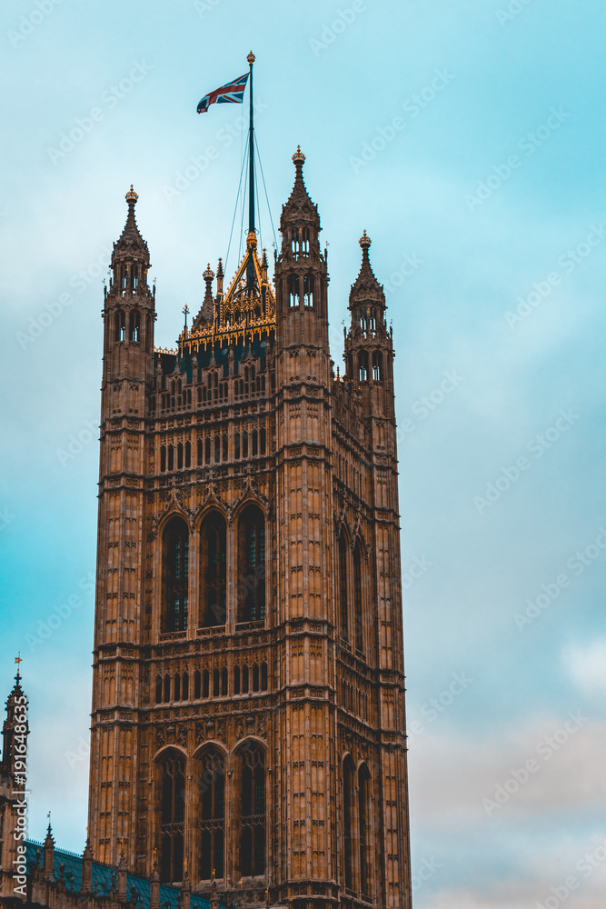 high formated picture of tower at Westminster Palace