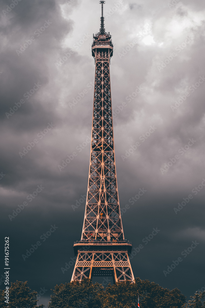 Eiffel Eiffel