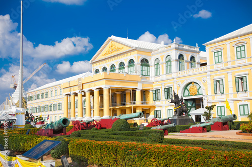 Wallpaper Mural Ministry of Defence building in Bangkok, Thailand. Torontodigital.ca