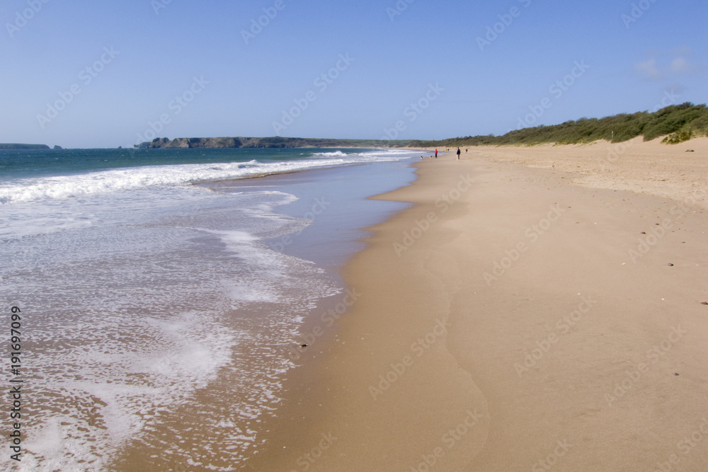 UK, Wales, Pembrokeshire, Tenby, South Beach, empty in spring sunshine