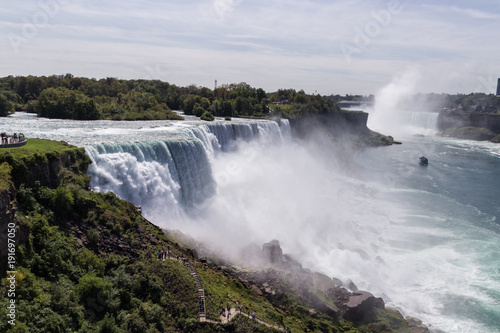 Fototapeta Naklejka Na Ścianę i Meble -  Niagara Falls in Ontario (Canada)