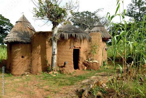 Tata Somba, habitation traditionnelles en banco, Bénin, Afrique photo