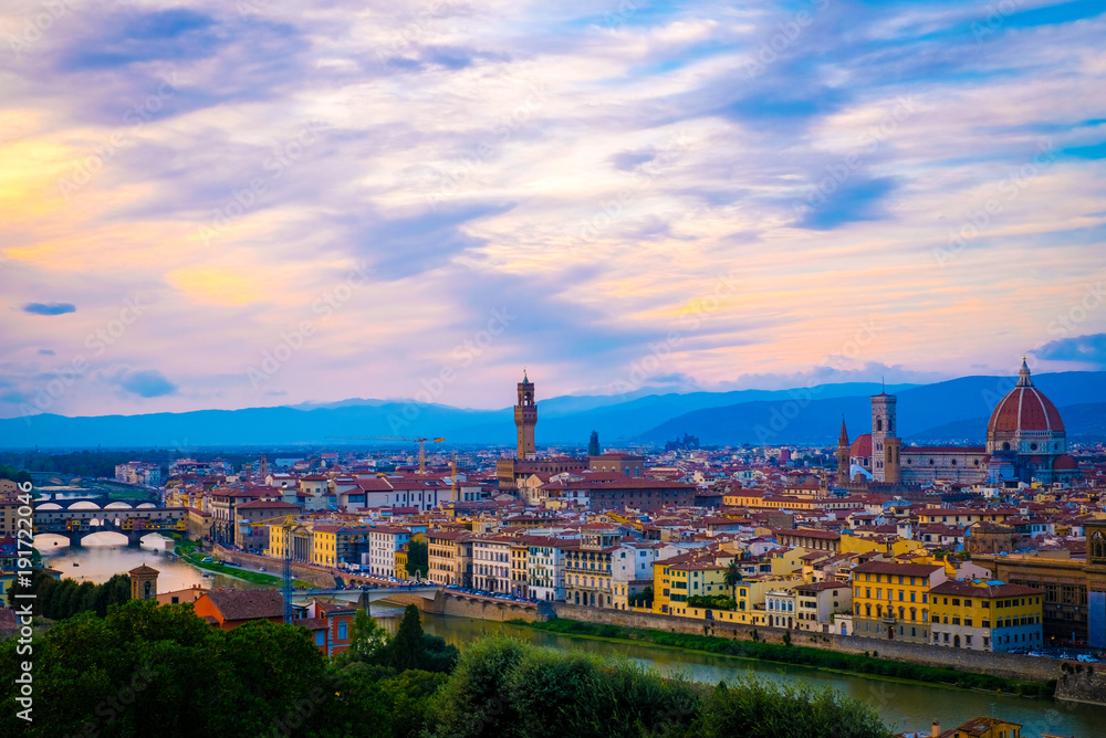 Fototapeta premium Beautiful sunset over Florence town,Santa Maria del Fiore in Piazza Michelangelo,Italy
