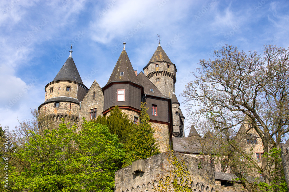 Schloss Braunfels im Lahn-Dill-Kreis in Hessen Schloss Braunfels im Lahn-Dill-Kreis in Hessen