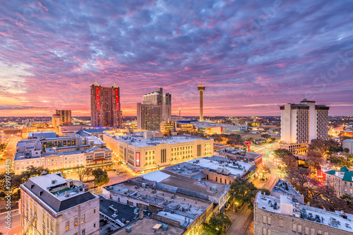San Antonio, Texas Skyline © SeanPavonePhoto