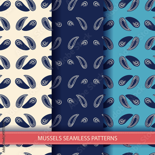 Seamless vector pattern mussel isolated on backdrop, natural sea food ingredient, seashell background decorative texture for design package, wallpaper, textile, organic shop, restaurant menu, cosmetic