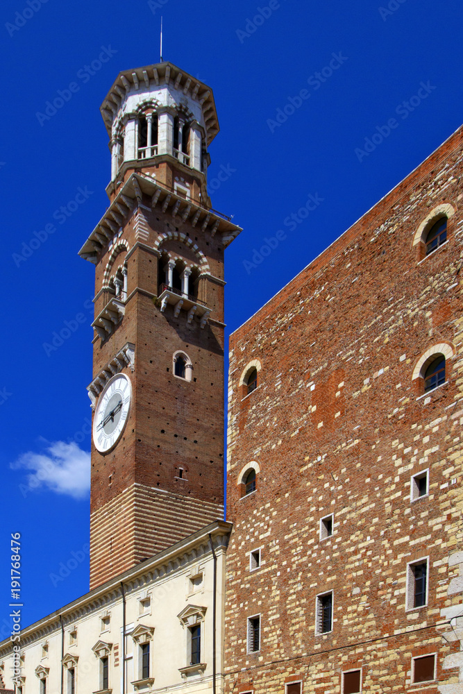 Verona, Torre dei Lamberti, Veneto, Italia Verona, Torre dei Lamberti, Veneto, Italia