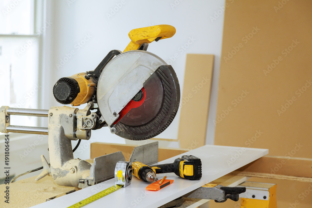 Electric tools and equipment diy instrallation kitchen at new home