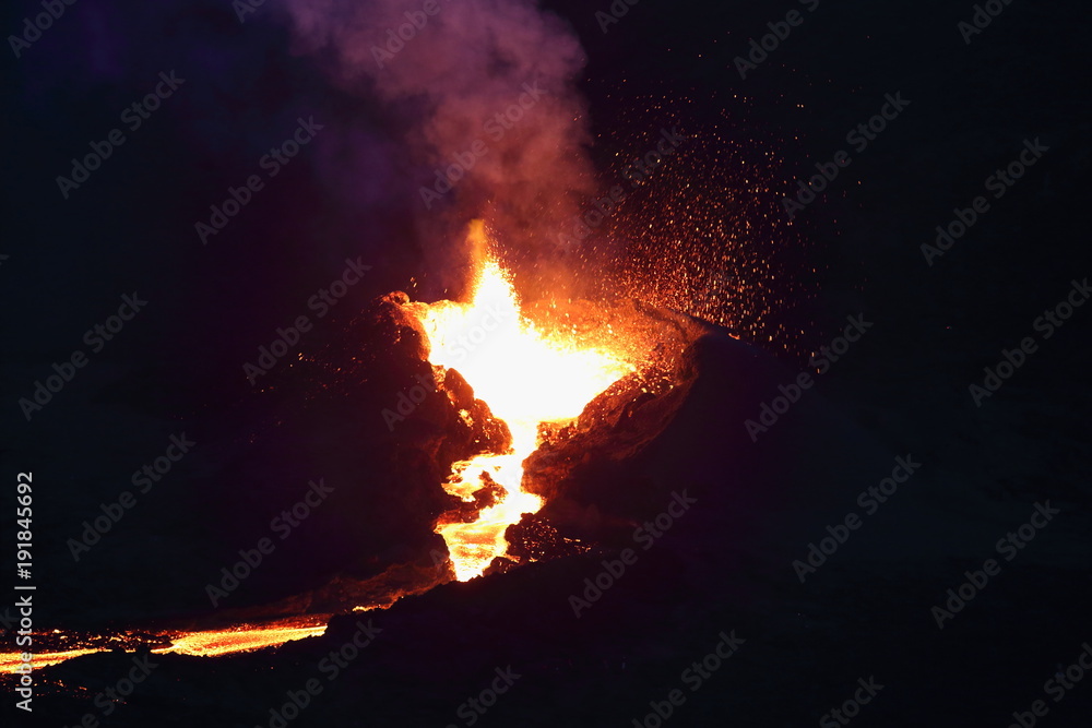 eruption volcan