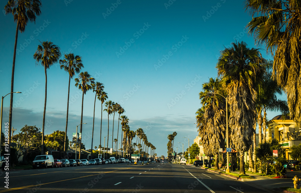 Naklejka premium Malowniczy miastowy widok w Santa Monica, Los Angeles, Kalifornia
