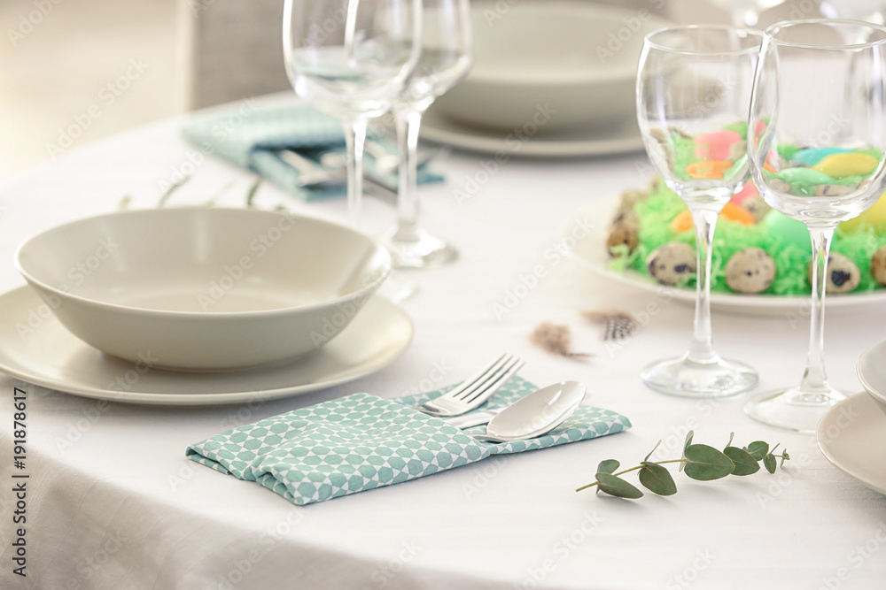 Obraz premium Beautiful festive Easter table setting
