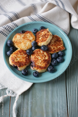 Cheesecakes with blueberries