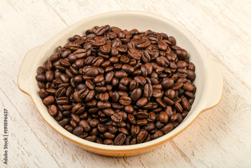 Fototapeta premium Roasted coffee beans
