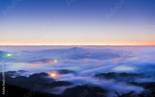 千葉県の九十九谷で見ることのできる雲海夜景