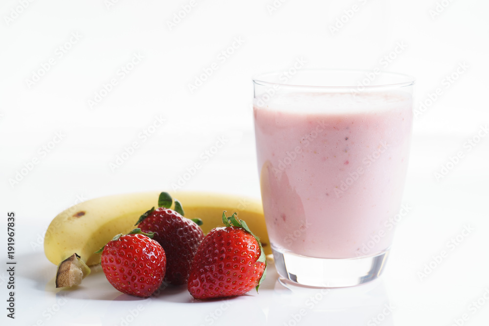 strawberry and banana smoothie strawberry and banana smoothie