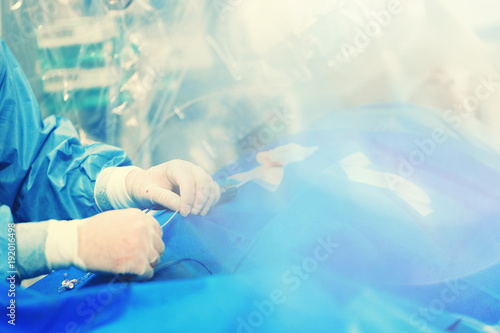 Принти на полотні Minimally invasive transcatheter closure treatment for left atrial appendage LLA