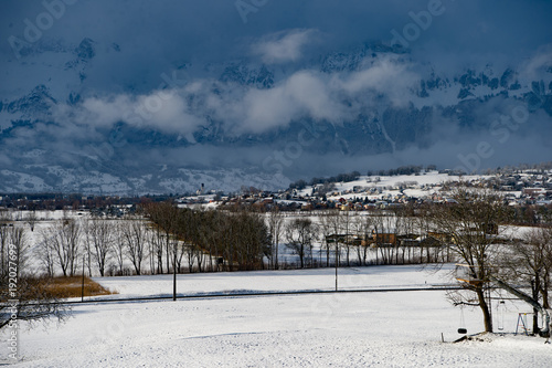 Liechtenstein im Winter: Blick auf Mauren © saumhuhn