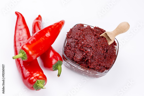 Photo Turkish pepper paste (biber salca)