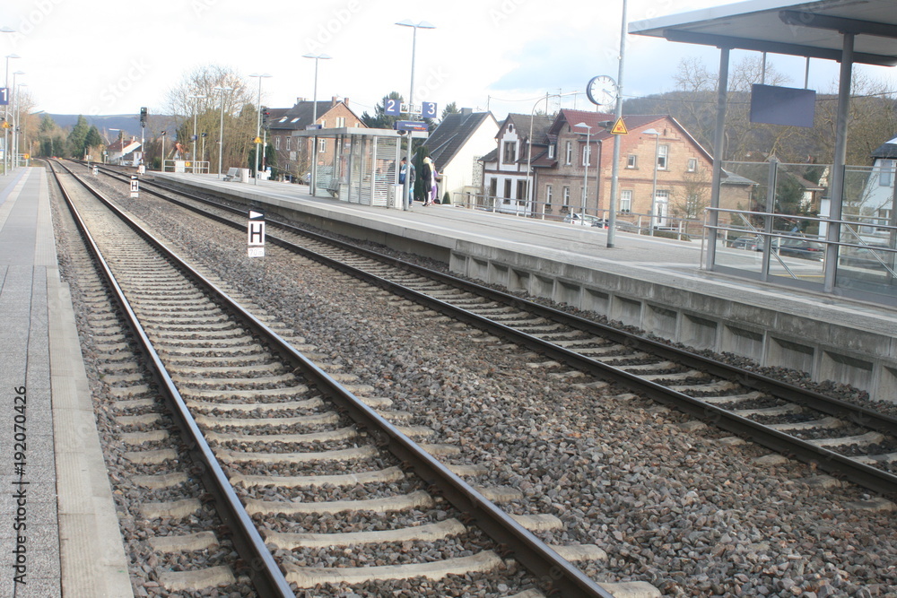 Bahnhof, Bahngleis
