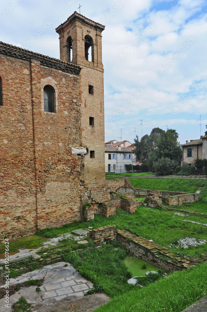 Ravenna, rovine romane alla chiesa di Santa Maria Maggiore