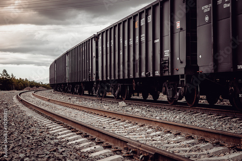 Obraz na plátně freight rail cars go on rails