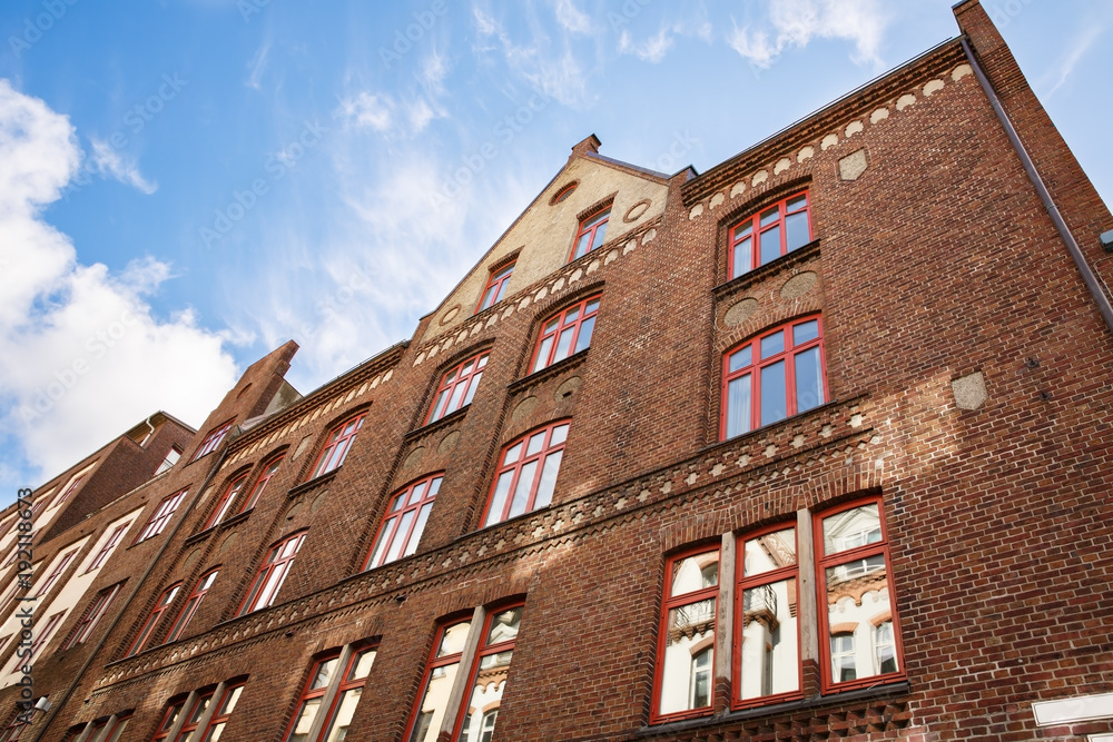 Naklejka premium Old building