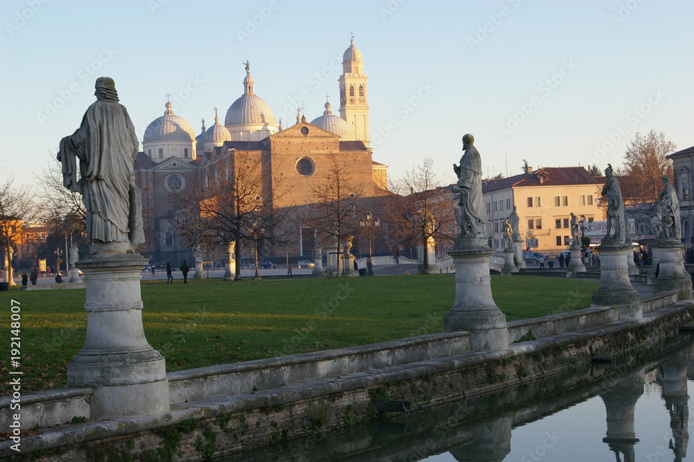 Padova Prato della Valle Basilica di Santa Giustina