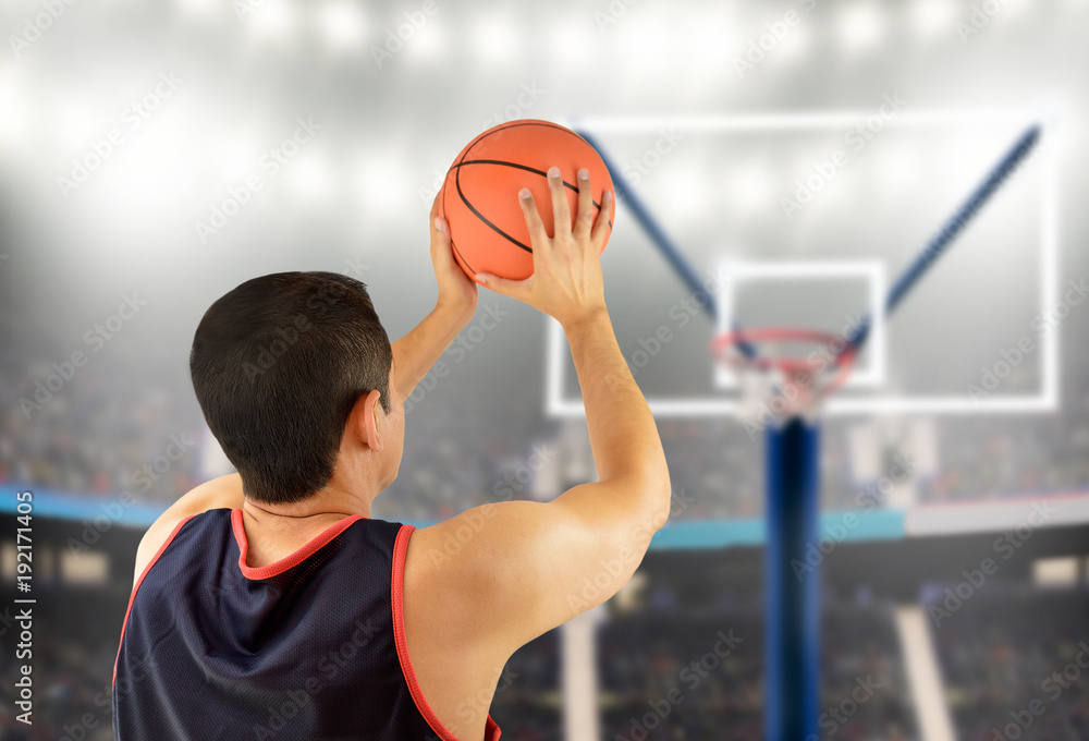 Fototapeta premium basketball player in free throw pose