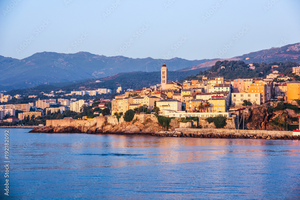 Bastia vista dal mare 