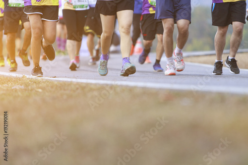 Marathon running race, Run up the mountain road.