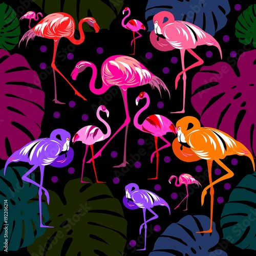 we-flamingi-i-tropikalne-liscie-palmy