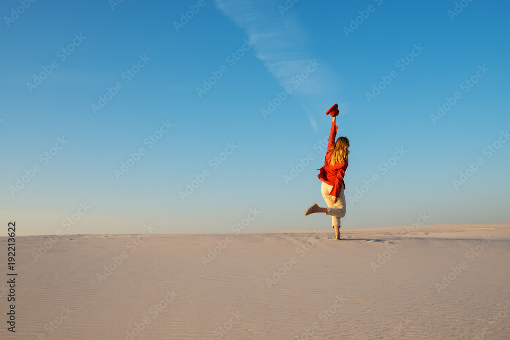 Expressive young woman, blonde posing in the desert Expressive young woman, blonde posing in the desert