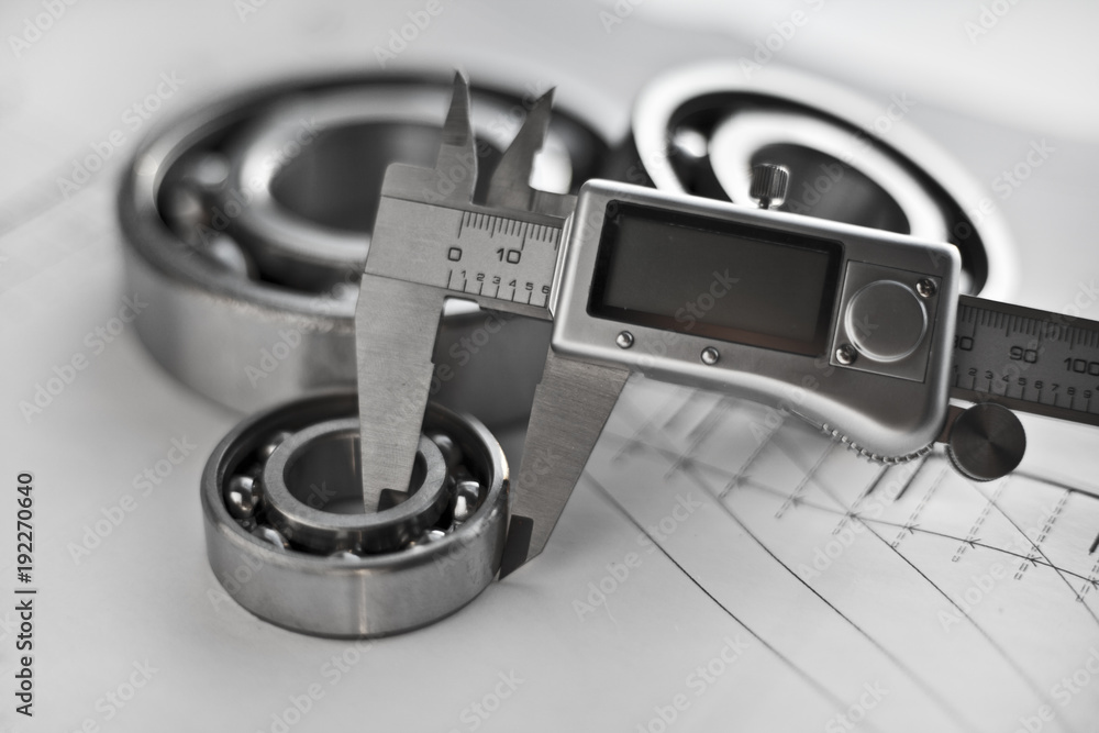 Diameter measurement with calipers, bearings, Diameter measurement with calipers, bearings,