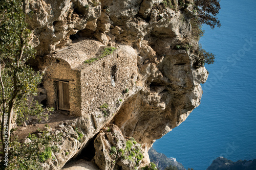 Il Sentiero degli Dei, partendo da Agerola e finendo a Nocelle, con vista di Positano, Praiano ed Amalfi. Italia