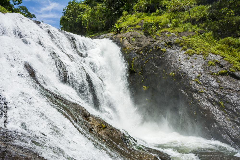 Karuvara waterfalls