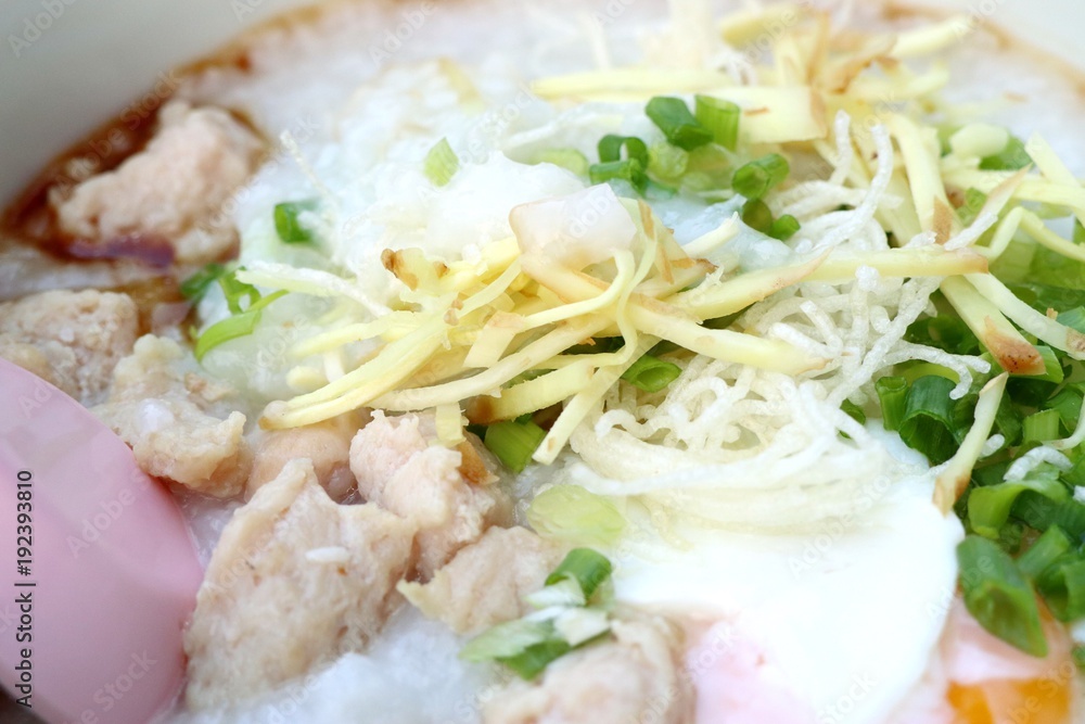 Porridge with pork egg
