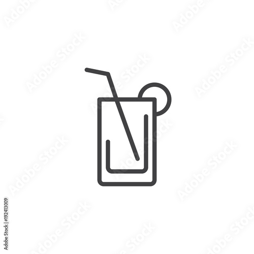 Juice glass with straw outline icon. linear style sign for mobile concept and web design. Cold drink simple line vector icon. Symbol, logo illustration. Pixel perfect vector graphics