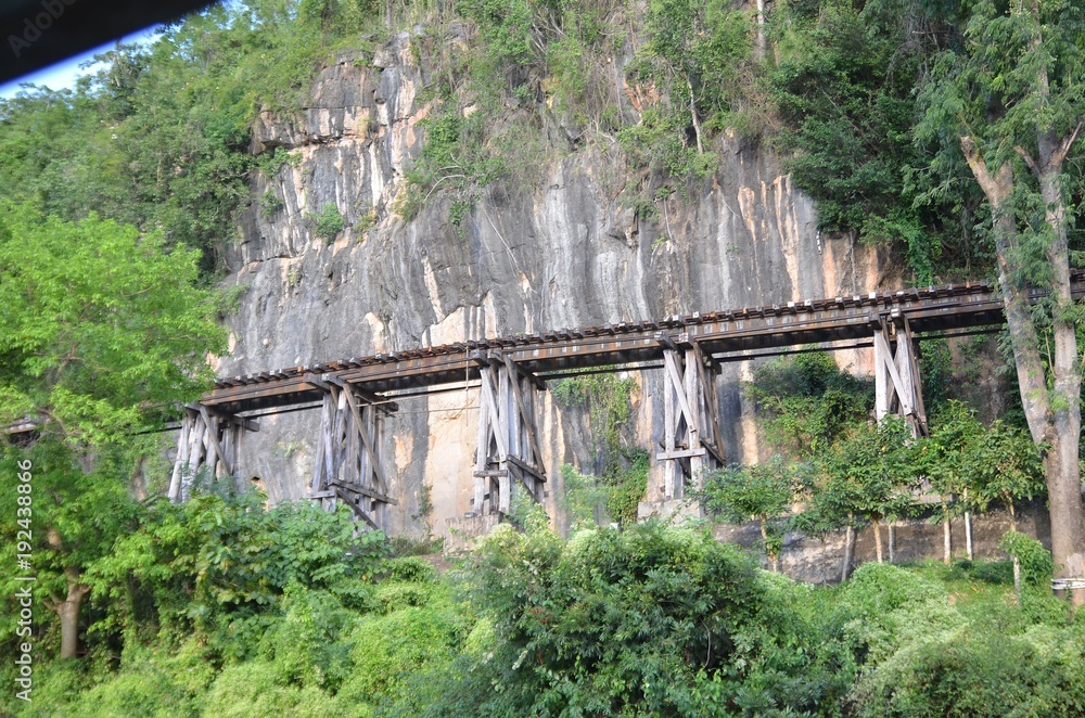 Wampo viaduct, Kwai River, death railway, Thaïlande Wampo viaduct, Kwai River, death railway, Thaïlande
