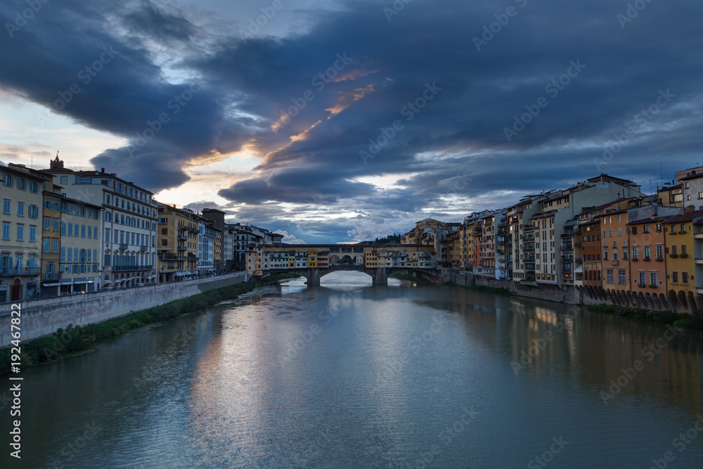 Night View of Gold (Ponte Vecchio) Bridge , Florence