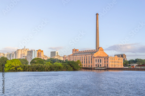фотографія Gasometro and Guaiba Lake at sunset, Porto Alegre