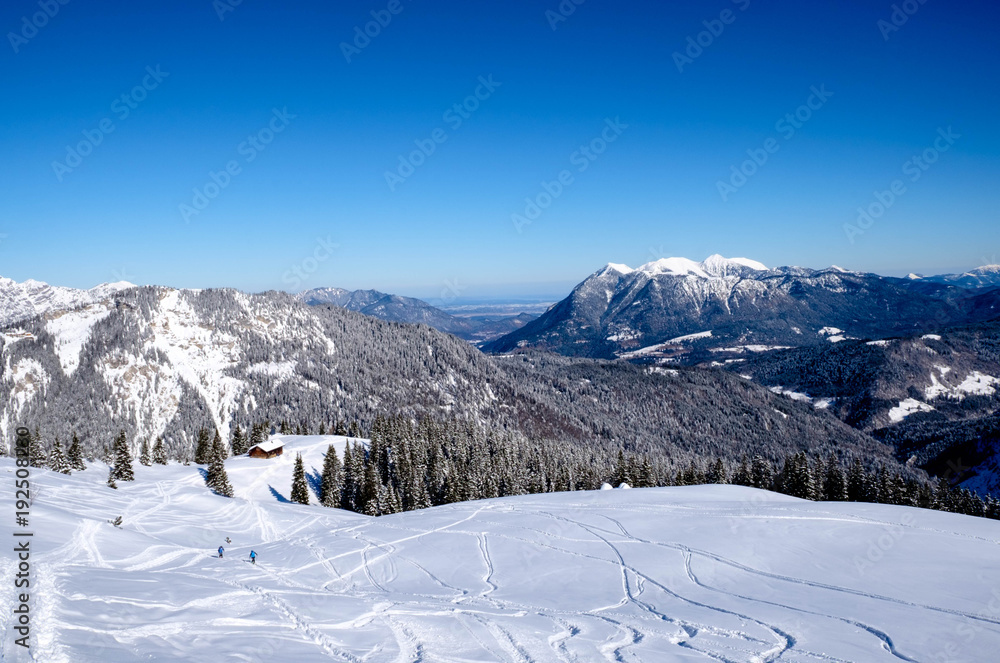 Winterpanorama Stuibenhütte mit Wank