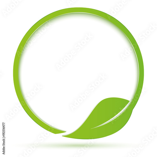 Ecologia simbolo cerchio verde con foglia  photo