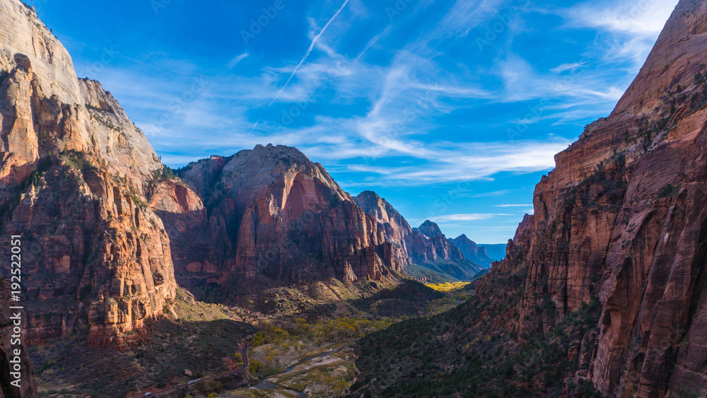 Landscape picture of Zion National Park valley