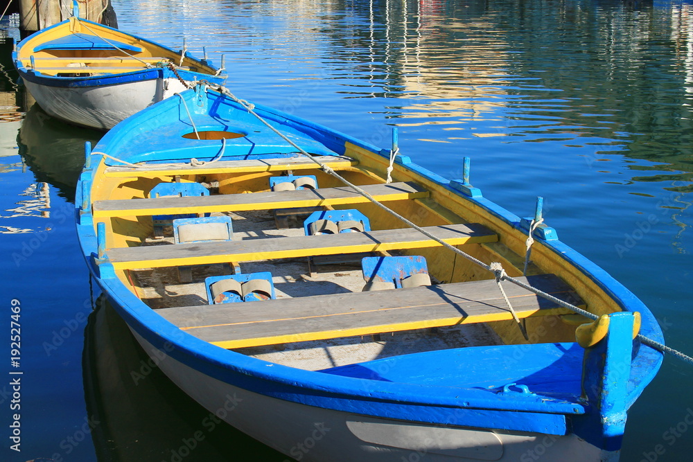 Barques traditionnelles au grau du roi, Camargue, France