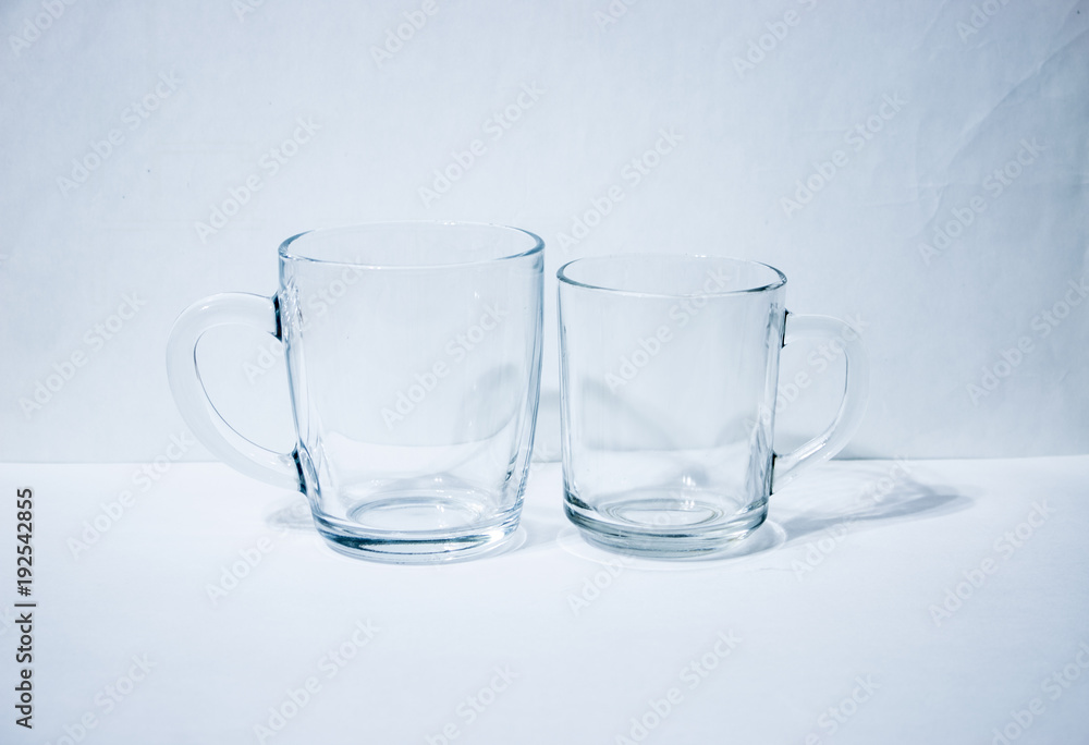 Pair of glass beakers Pair of glass beakers