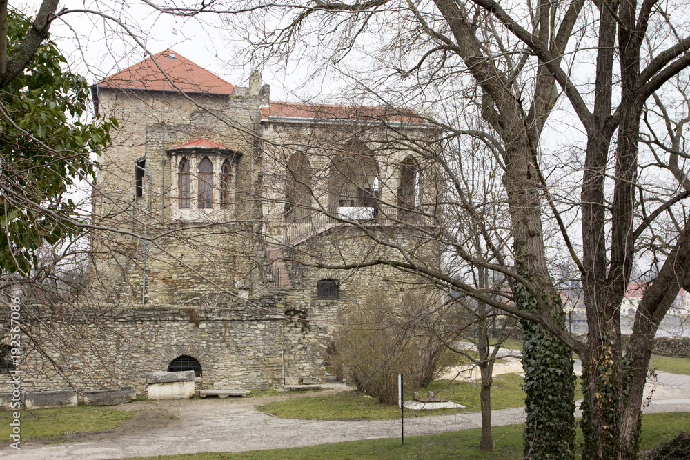 Tata Castle Tata Castle