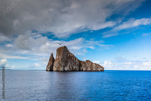 Sharp rock or islet called León Dormido